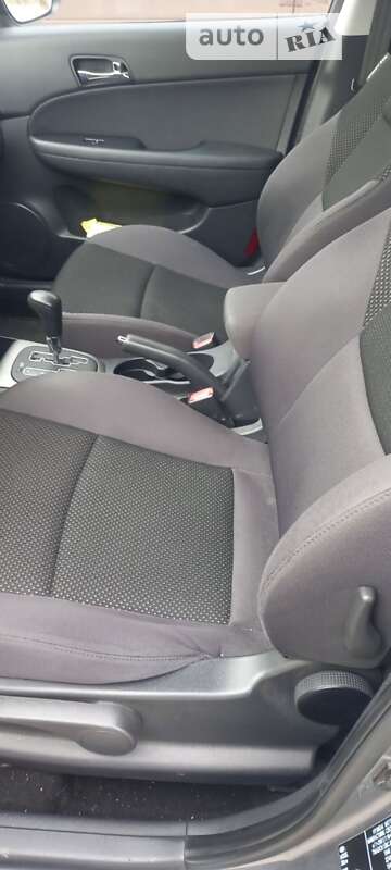 Универсал Hyundai i30 2011 в Одессе