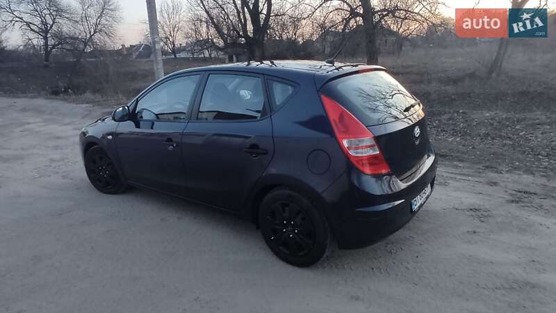 Хэтчбек Hyundai i30 2007 в Кременчуге