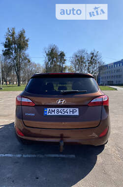 Универсал Hyundai i30 2012 в Житомире