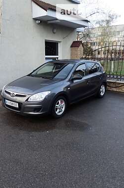 Хетчбек Hyundai i30 2010 в Києві