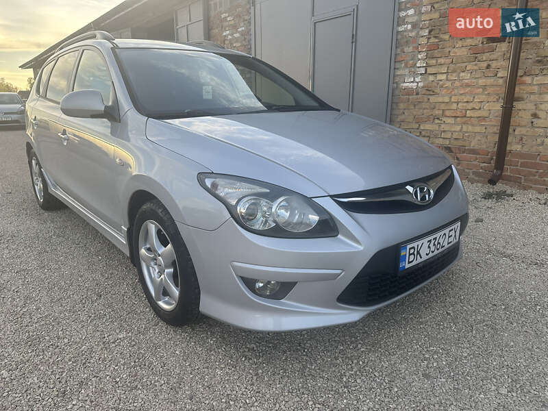 Hyundai i30 2010