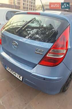 Хэтчбек Hyundai i30 2011 в Кременчуге