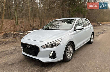 Хэтчбек Hyundai i30 2018 в 