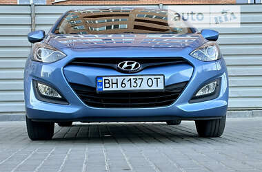 Хэтчбек Hyundai i30 2014 в Одессе