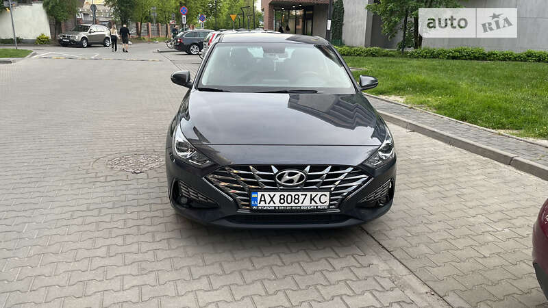 Хэтчбек Hyundai i30 2021 в Киеве