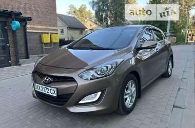 Хэтчбек Hyundai i30 2012 в Киеве