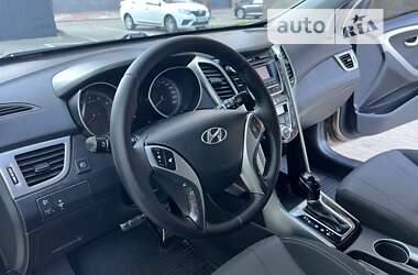 Хэтчбек Hyundai i30 2012 в Киеве