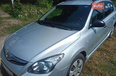 Універсал Hyundai i30 2011 в 