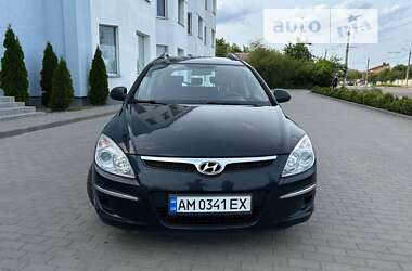 Универсал Hyundai i30 2008 в Житомире