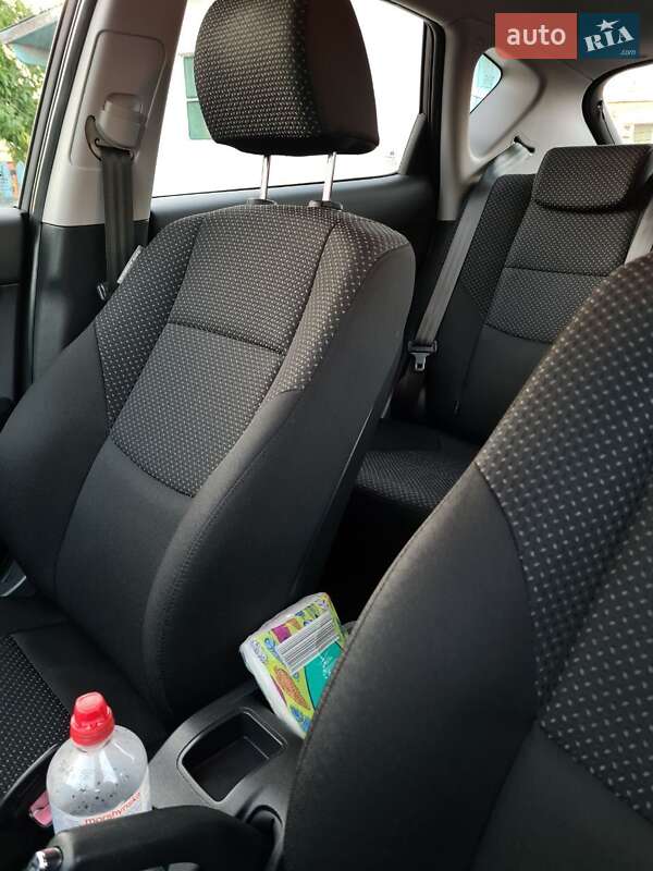 Хетчбек Hyundai i30 2010 в Рівному