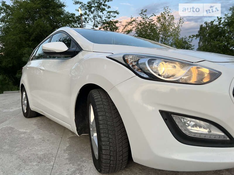 Універсал Hyundai i30 2017 в Трускавці фото 9 Універсал Hyundai i30 2017 в Трускавці