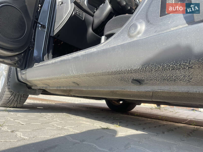 Хэтчбек Hyundai i30 2008 в Тернополе