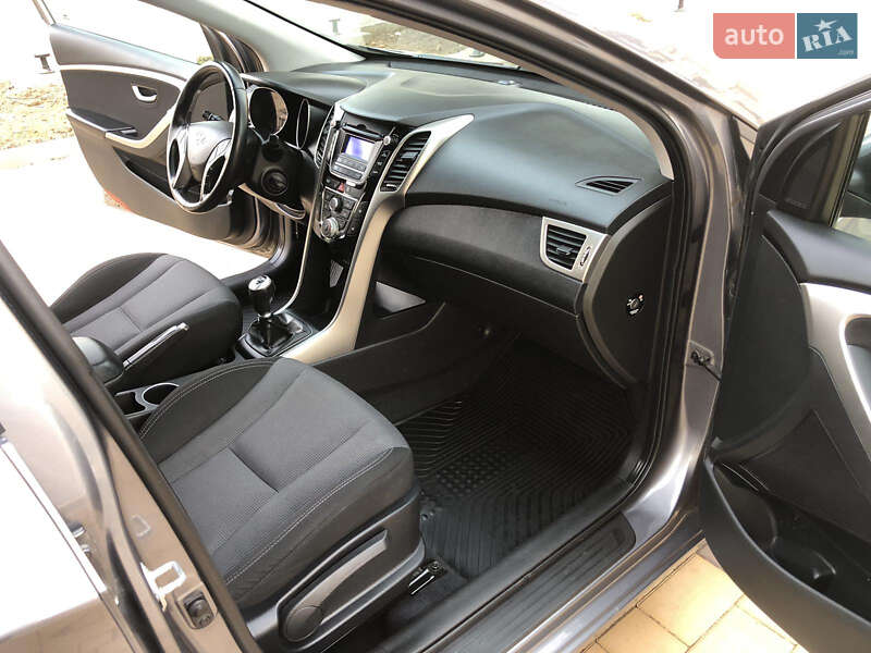 Хетчбек Hyundai i30 2012 в Вінниці