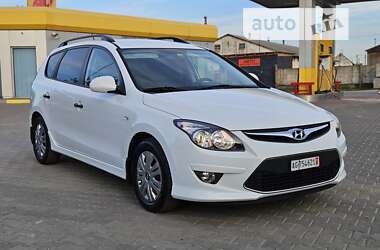 Hyundai i30 2012