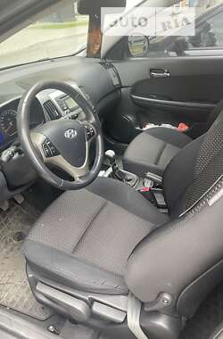 Хетчбек Hyundai i30 2009 в Хмельницькому