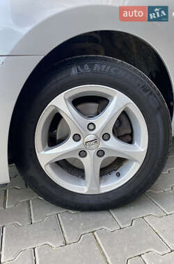 Хэтчбек Hyundai i30 2007 в Хмельницком