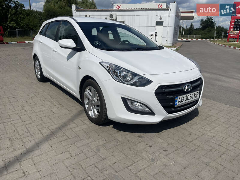 Hyundai i30 2015
