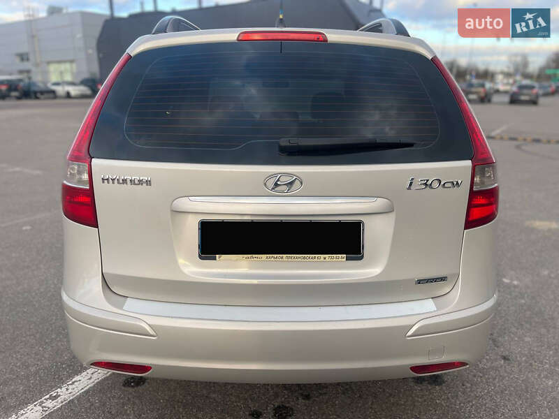 Универсал Hyundai i30 2011 в Киеве