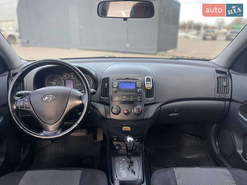 Универсал Hyundai i30 2011 в Киеве