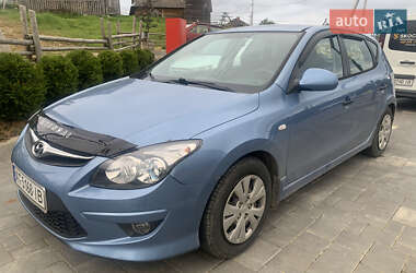 Универсал Hyundai i30 2011 в Ивано-Франковске