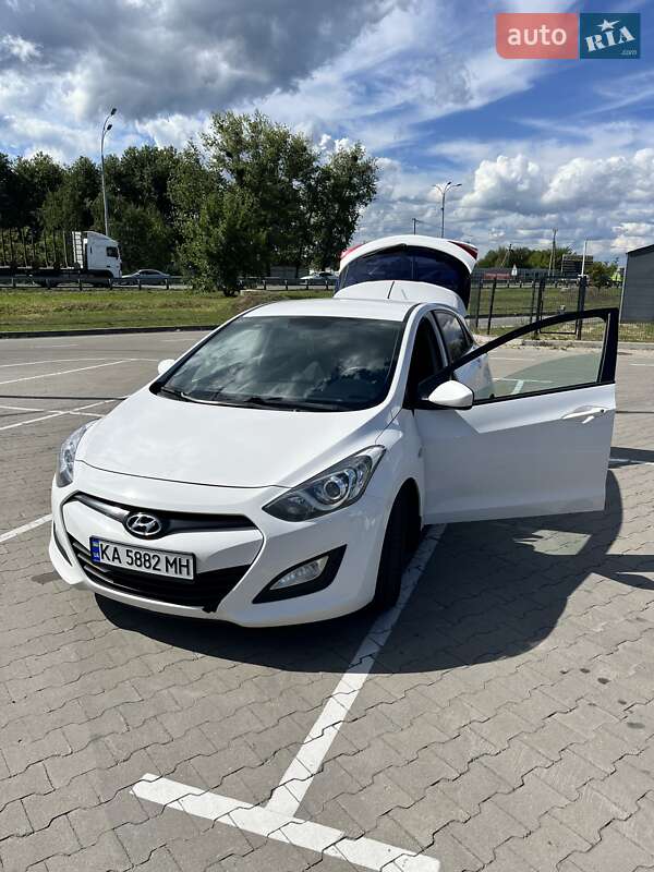 Hyundai i30 2014