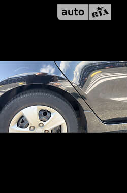 Хэтчбек Hyundai i30 2011 в 