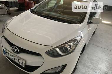 Хэтчбек Hyundai i30 2014 в Хмельницком