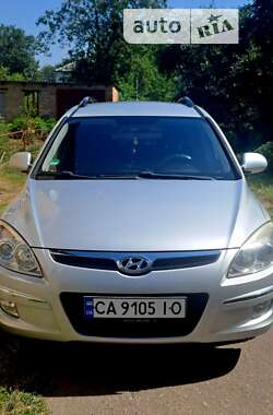 Универсал Hyundai i30 2009 в Мироновке