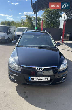 Универсал Hyundai i30 2009 в Луцке