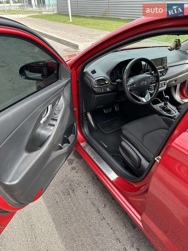 Хэтчбек Hyundai i30 2018 в Буче