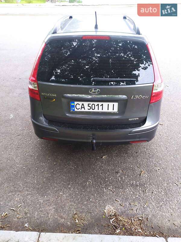 Універсал Hyundai i30 2010 в Умані