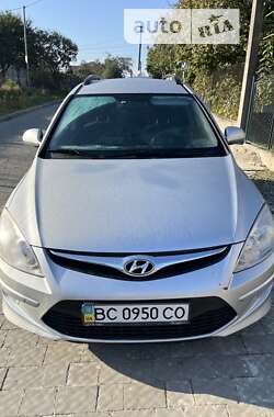 Універсал Hyundai i30 2011 в Львові