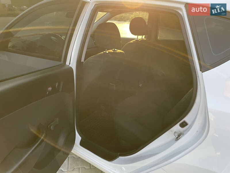 Хэтчбек Hyundai i30 2009 в Полтаве