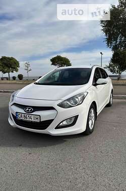 Універсал Hyundai i30 2012 в Черкасах