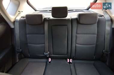 Хэтчбек Hyundai i30 2010 в 
