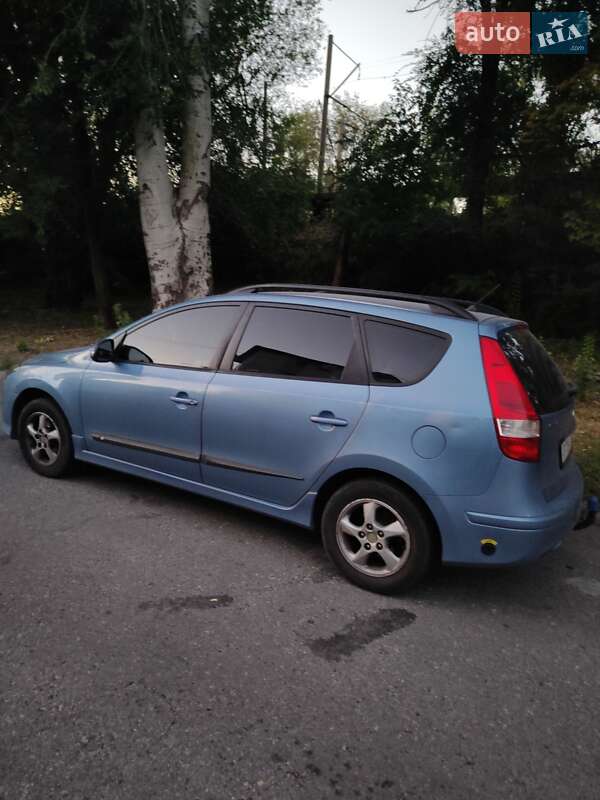 Универсал Hyundai i30 2011 в Запорожье фото 4 Универсал Hyundai i30 2011 в Запорожье