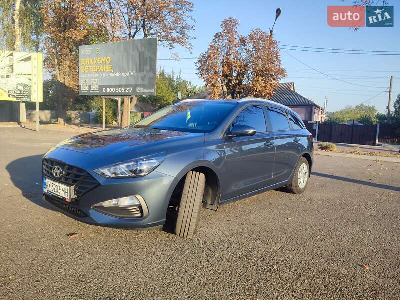 Hyundai i30 2022