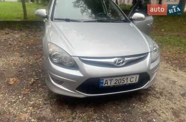 Универсал Hyundai i30 2012 в Бориславе