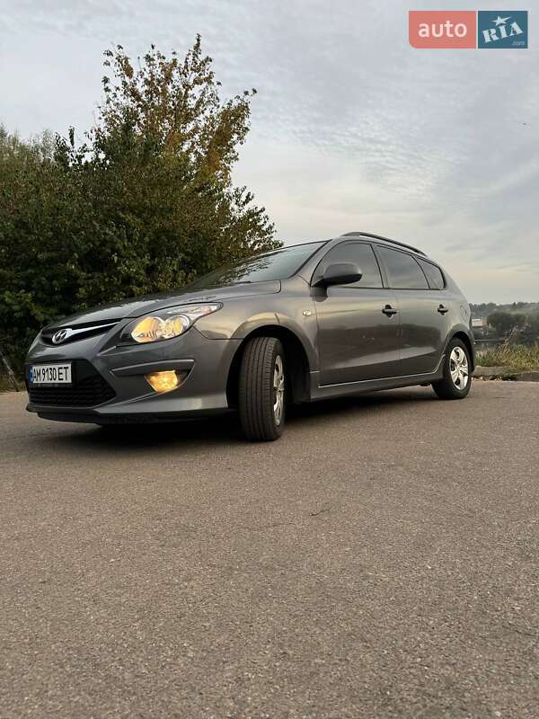 Универсал Hyundai i30 2011 в Бердичеве