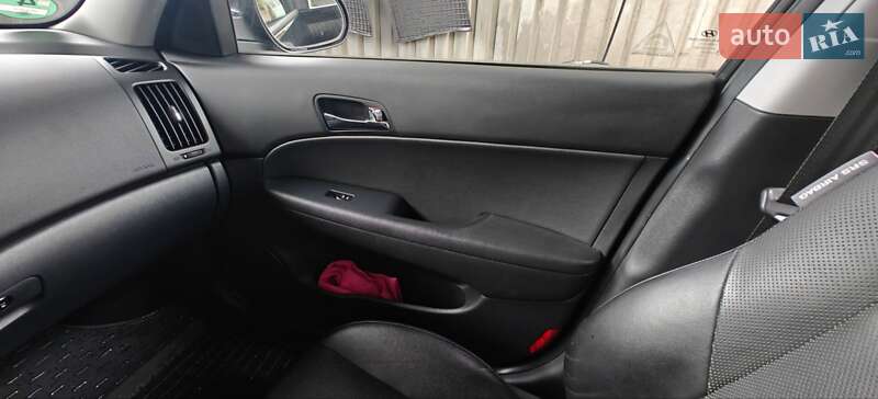 Хэтчбек Hyundai i30 2009 в Хмельнике фото 17 Хэтчбек Hyundai i30 2009 в Хмельнике