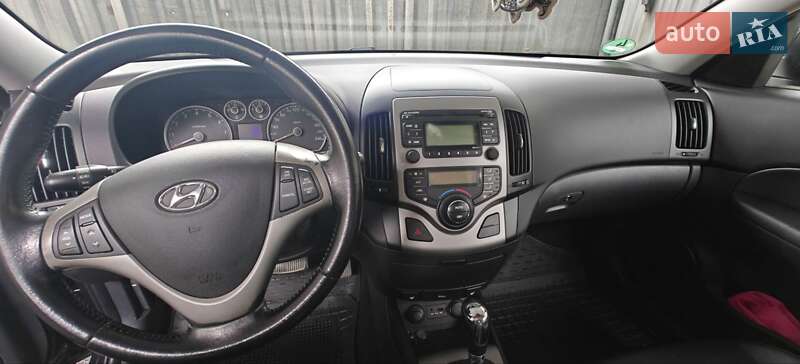 Хэтчбек Hyundai i30 2009 в Хмельнике фото 20 Хэтчбек Hyundai i30 2009 в Хмельнике