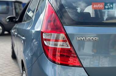 Хэтчбек Hyundai i30 2008 в Одессе