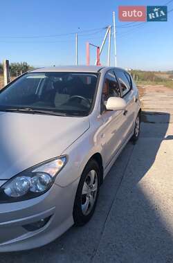 Хетчбек Hyundai i30 2011 в Києві