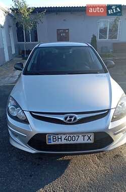 Hyundai i30 2010