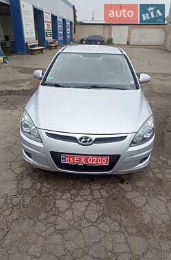 Хэтчбек Hyundai i30 2009 в Сумах