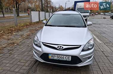 Універсал Hyundai i30 2012 в Харкові