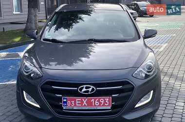 Hyundai i30 2015