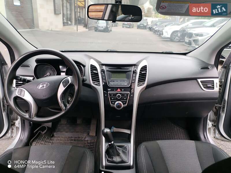 Универсал Hyundai i30 2012 в Белой Церкви