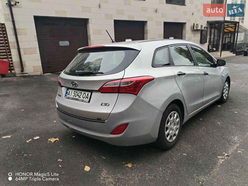 Универсал Hyundai i30 2012 в Белой Церкви