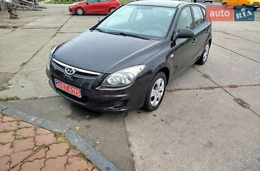 Хэтчбек Hyundai i30 2009 в Ковеле